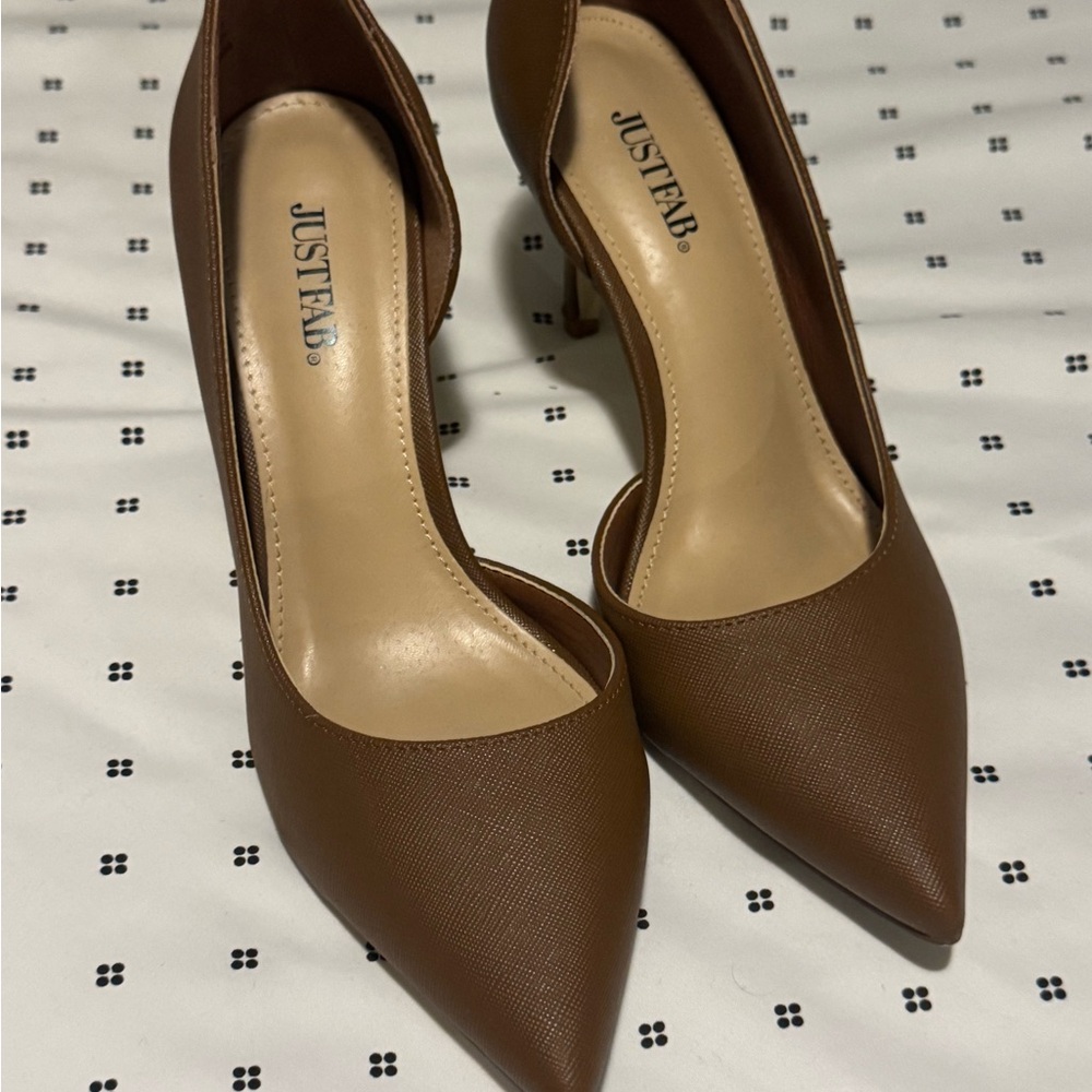 JustFab Classic Brown Heels